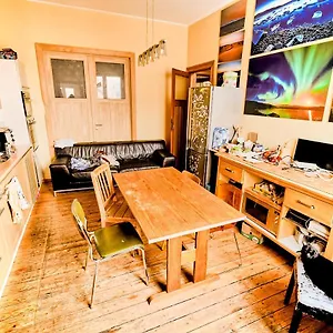 https://automne.brusselshotelsbook.com